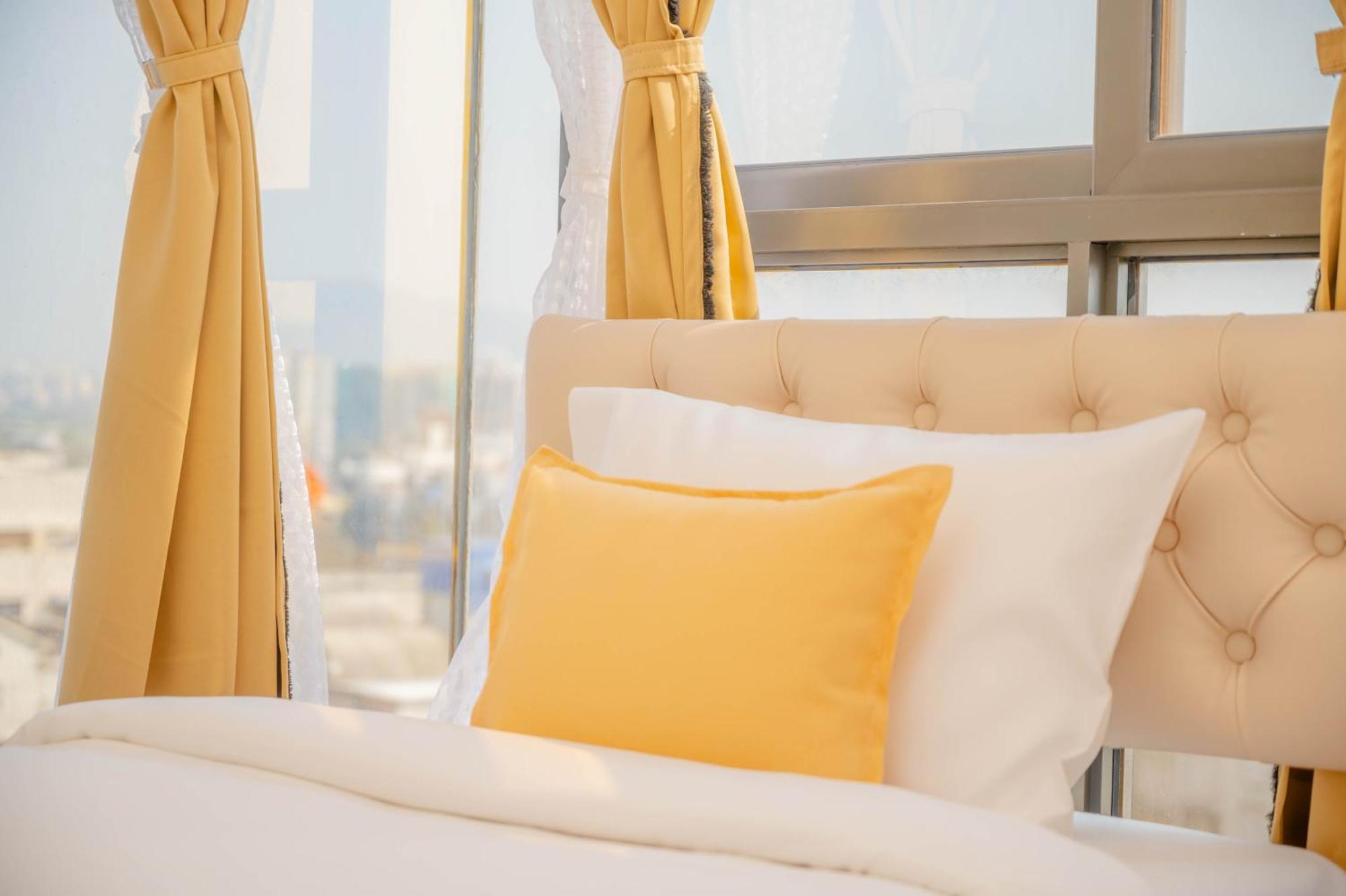 Z Bliss Suites, Bkc Βομβάη Εξωτερικό φωτογραφία